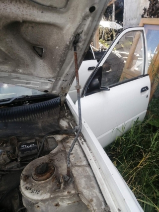 Держатель капота, NISSAN, SUNNY, VY10, GA13DE, 1990
