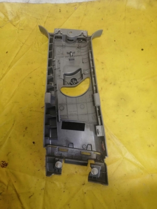 Накладка на стойку, HYUNDAI, SOLARIS, RB, G4FC, 2011, R, верх, 85840-1R000