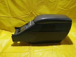 Бардачок между сидений, TOYOTA, VISTA, SV30, 4S-FE, 1992, К. П. 02.0.Б.5.00