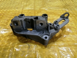 Крепление опоры двигателя, SKODA, YETI, 0F0F, CBZB TSI, 2012, F, R, Верхнее, 03F199275