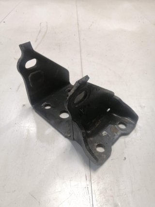 Крепление опоры двигателя, TOYOTA, VISTA, SV50, 3S-FSE, 1998, R, нижнее