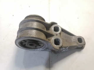 Кронштейн балки, VOLKSWAGEN, PASSAT B5, 3B3, AWM, 2001, R, L, 8E0501521