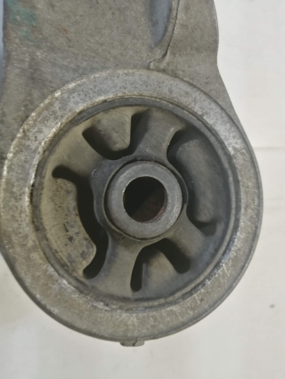 Кронштейн балки, VOLKSWAGEN, PASSAT B5, 3B3, AWM, 2001, R, L, 8E0501521