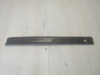 Накладка на порог внутренняя, TOYOTA, CAMRY, CV30, 2C-T, 1990, F, R, 67912-32010