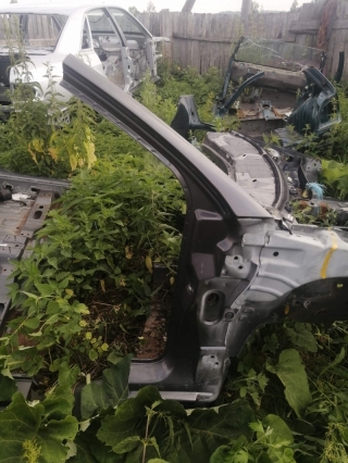 Стойка кузова, FORD, FOCUS, DNW, Ford Zetec 2.0, 2002, F, R