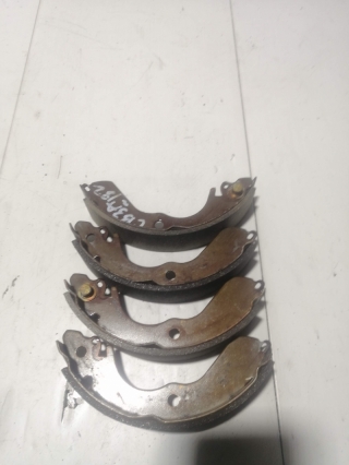 Колодки стояночного тормоза, MITSUBISHI, LANCER, CB3A, 4G91, 1992