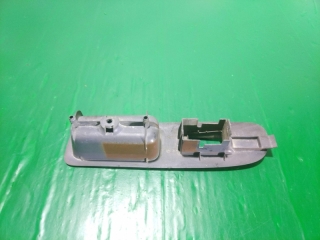 Накладка кнопки стеклоподъемника, TOYOTA, TOWN ACE NOAH, SR50, 3S-FE, 1997, F, L