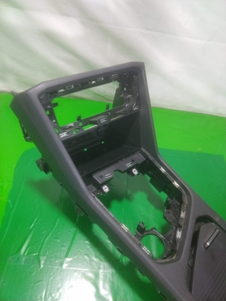 Бардачок между сидений, VOLKSWAGEN, TIGUAN, AD1, CZDA, CZEA, 2020, 5NA863319