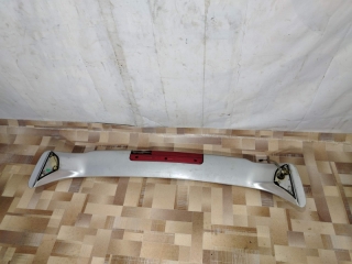 Спойлер крышки багажника