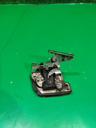 Замок двери багажника, TOYOTA, LAND CRUISER 100, UZJ100, 2UZ-FE, 2000