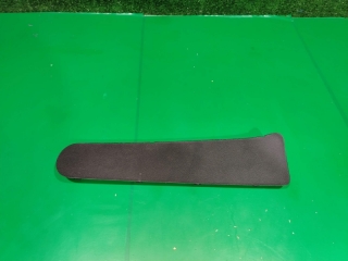 Крышка обшивки багажника