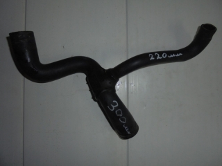 Патрубок радиатора