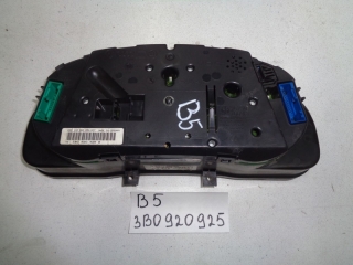 Панель приборов, VOLKSWAGEN, PASSAT B5, 3B3, AWM, 2001, 3B0920925