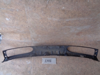 Решетка радиатора, ISUZU, GEMINI, JT151F, 4XE1, 1990