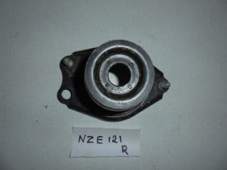 Опора амортизатора, TOYOTA, COROLLA, NZE121, 1NZ-FE, 2001, R