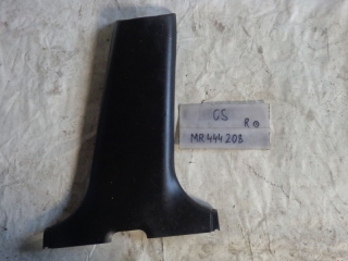 Накладка на стойку, MITSUBISHI, LANCER, CS3A, 4G18, 2004, R, низ, MR444208