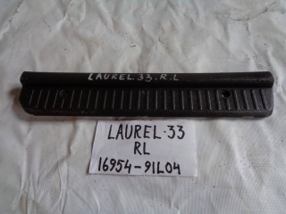 Накладка на порог внутренняя, NISSAN, LAUREL, HC33, RB20DE, 1991, R, L, 16954-91L04