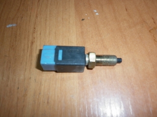 Концевик под педаль тормоза, NISSAN, PRIMERA, HNP10, SR20DE, 1994