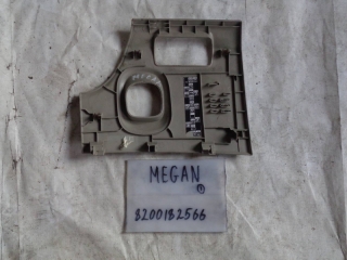 Накладка на торпеду, RENAULT, MEGANE, LM05, K4MC813, 2007, F, L, 8200182566