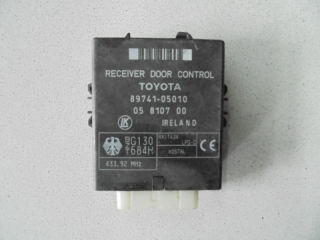 блок управления дверьми, TOYOTA, AVENSIS, T220, 7A-FE, 1998, 89741-05010