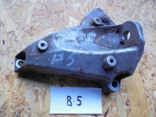 Крепление опоры двигателя, VOLKSWAGEN, PASSAT B5, 3B3, AWM, 2001