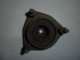 Опора амортизатора