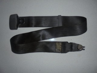 Ремень безопасности