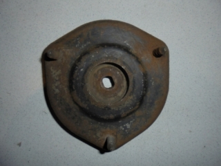 Опора амортизатора