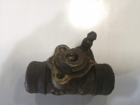 Тормозной цилиндр, TOYOTA, VISTA, SV30, 4S-FE, 1992, R, L