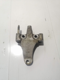 Крепление опоры двигателя, NISSAN, CEFIRO, WA32, VQ20DE, 1994, верхнее