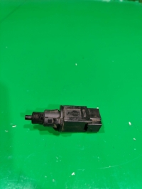 Концевик под педаль тормоза