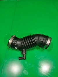 Патрубок воздушного фильтра