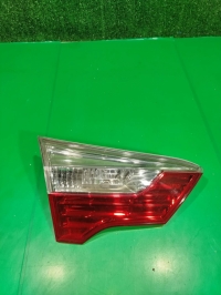 Фонарь в дверь багажника