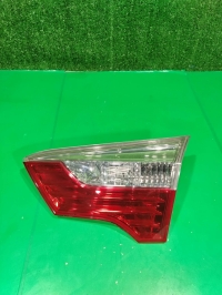 Фонарь в дверь багажника