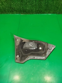 Фонарь в дверь багажника