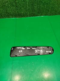 Крышка обшивки багажника