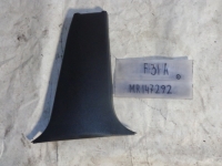 Накладка на стойку, MITSUBISHI, DIAMANT, F31A, 6G73, 1996, L, низ, MR147292